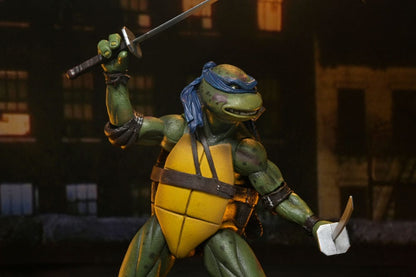 TORTUGAS NINJA – ROOF TOP BATTLE SHREDDER VS LEO 18 CM NECA