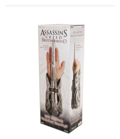 EZIO AUDITORE HIDDEN BLADE RÉPLICA 1:1 ASSASSIN'S CREED II NECA