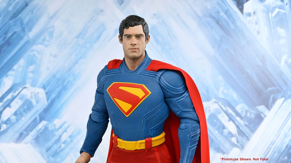 SUPERMAN (2025) – FIGURA 1/4 SUPERMAN 45 CM (NECA – DC COMICS)