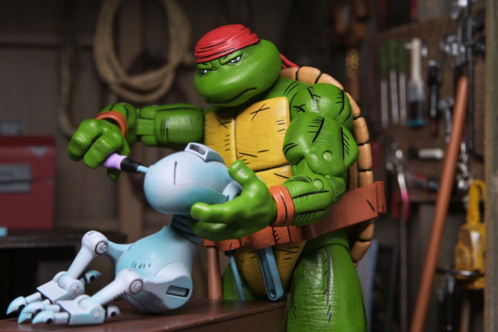 HUNTER LEO FIGURA 18 CM - NECA - TEENAGE MUTANT NINJA TURTLES
