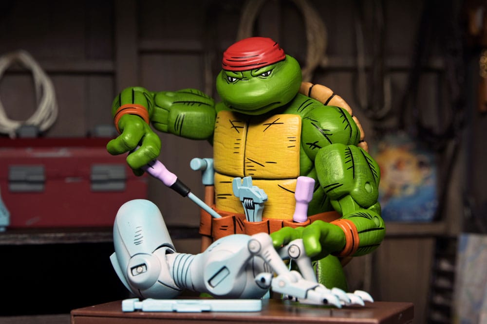 HANDYMAN DONATELLO FIGURA 18 CM - NECA - TEENAGE MUTANT NINJA TURTLES