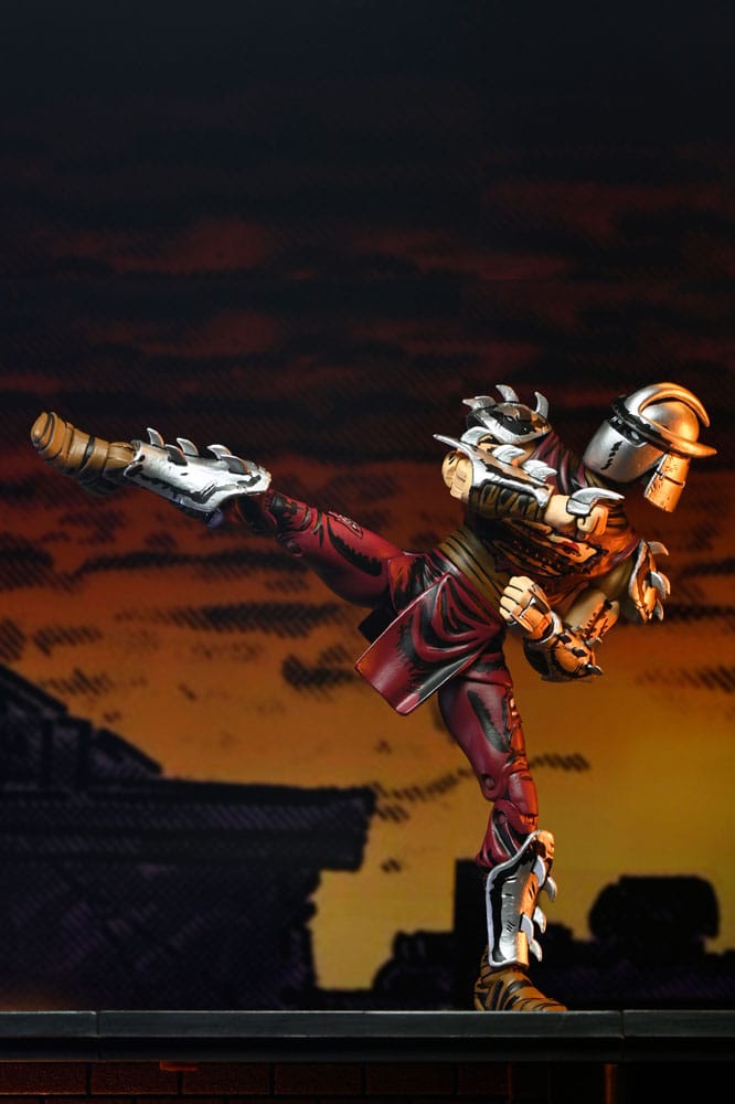 BATTLE DAMAGED SHREDDER FIGURA 18 CM - NECA - TEENAGE MUTANT NINJA TURTLES