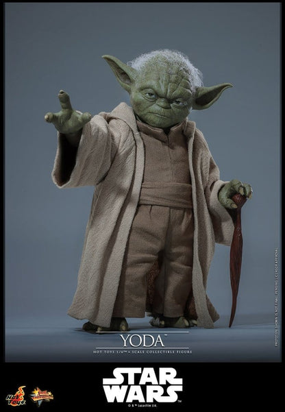 Figura Yoda Hot Toys 1/6 inspirada en Star Wars La Venganza de los Sith